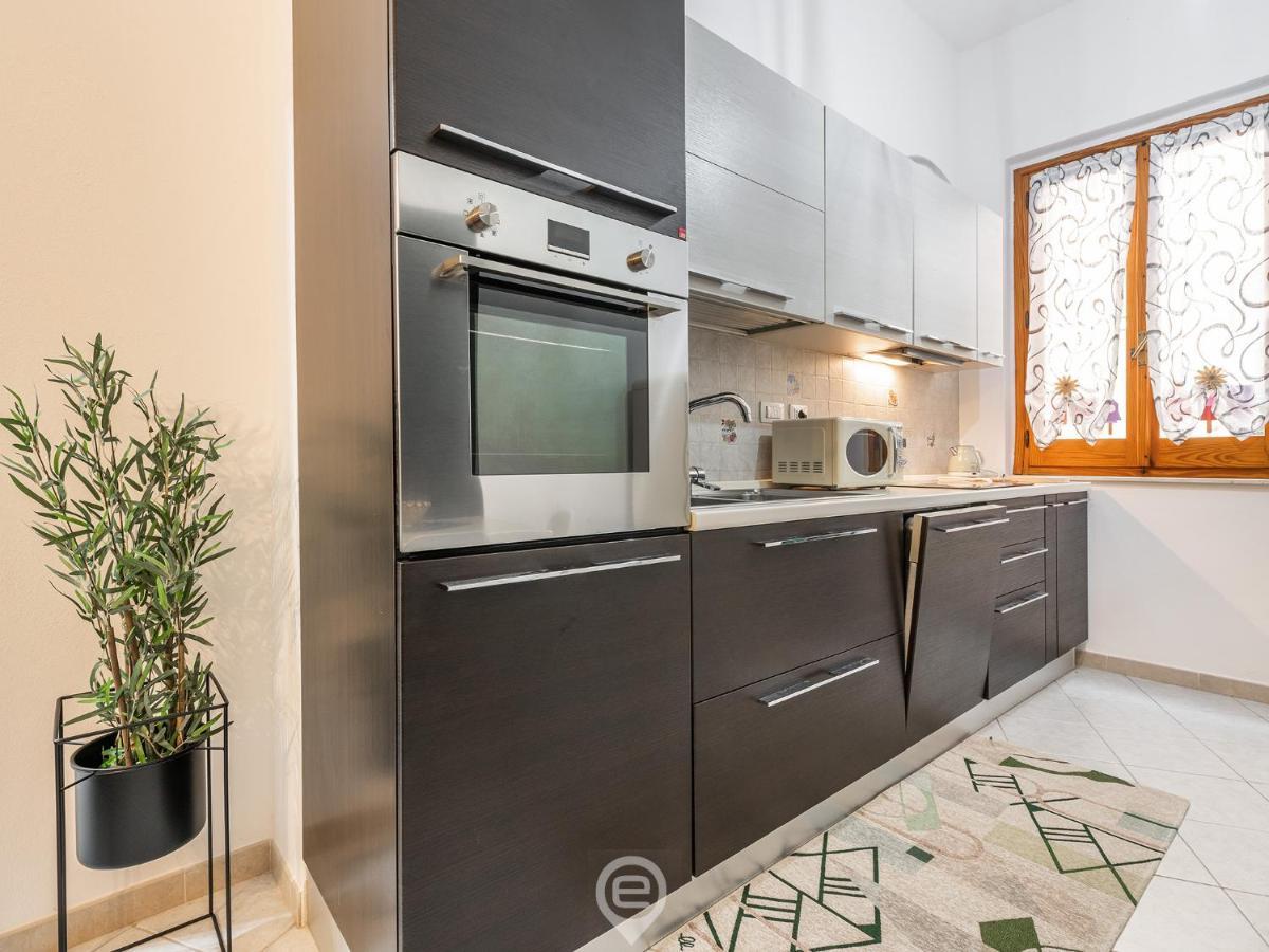 Trendy City Apartment Cagliari Eksteriør billede